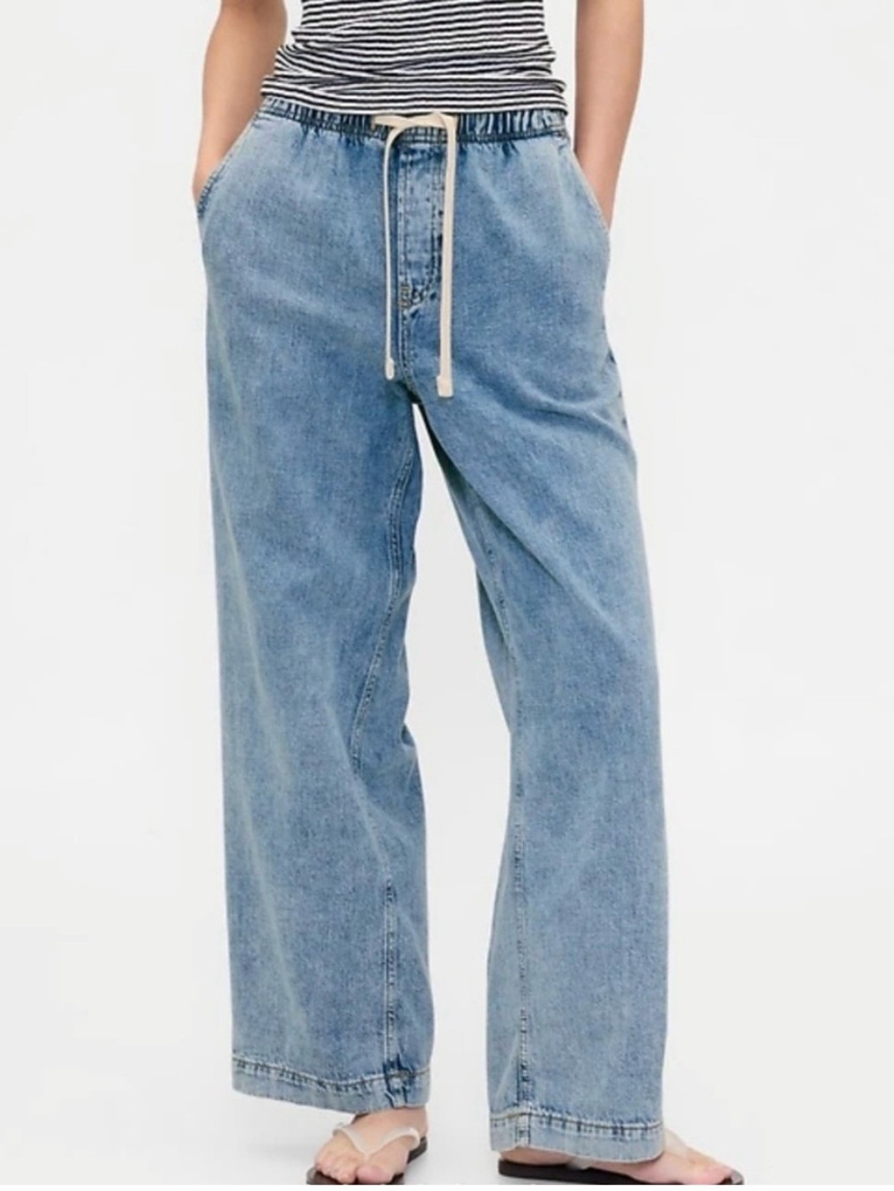 GAP Light Blue High Rise Wide Leg Drawstring Women’s Jeans